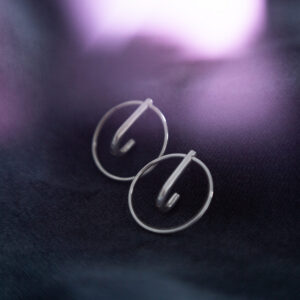 Boucles d'oreilles LAYERS x1 petit modèle – Maarja Palu