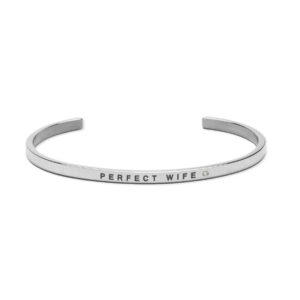 Bracelet gravé « Perfect Wife » – Olla