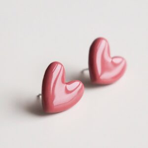 Boucles d'oreilles puces cœur en porcelaine rose – Rozenthal